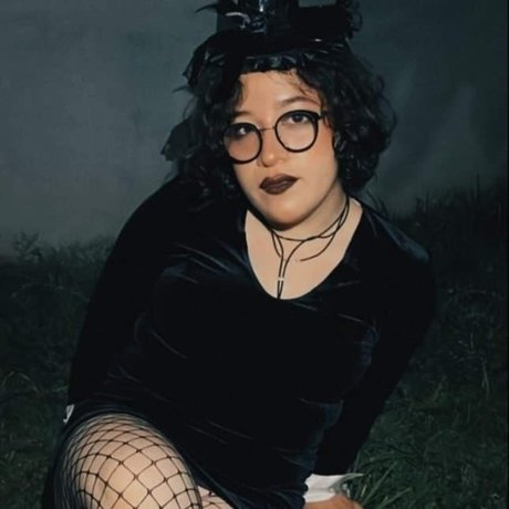 Moon Moon uwu only fans naked