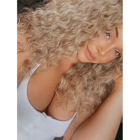 Moonlit_ feet onlyfans