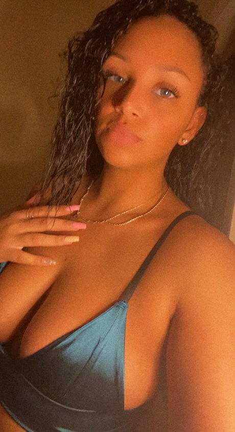 _Ava_ onlyfans leak free