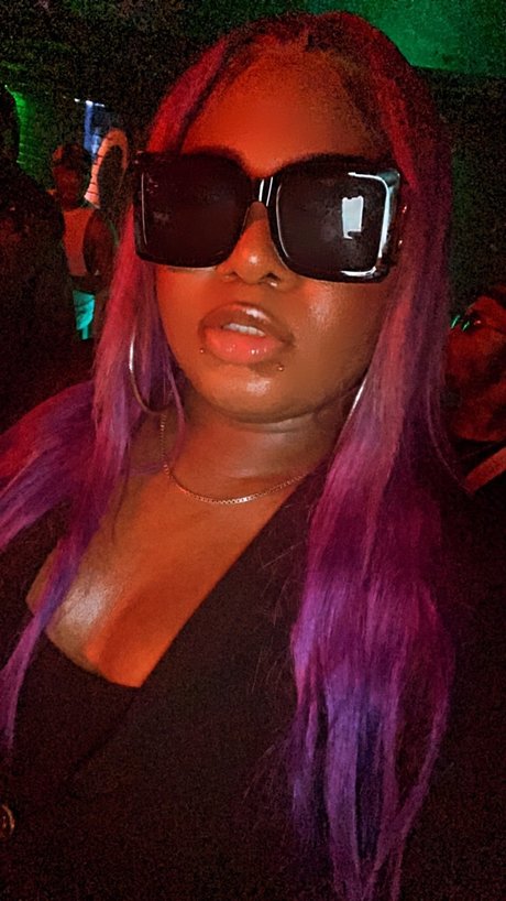 TsJada s PlayRoom onlyfans leaks.