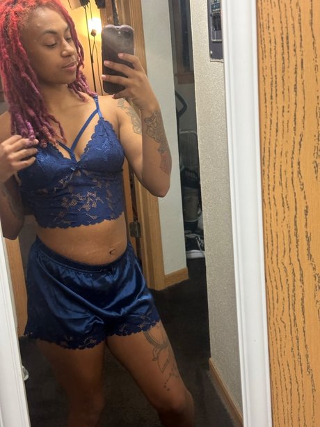 Monroe_ onlyfans free