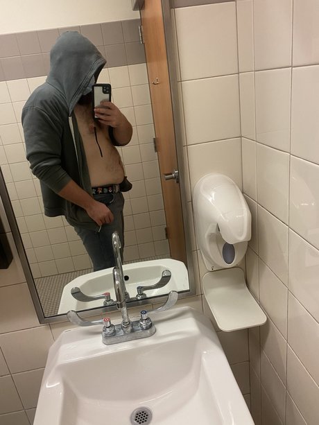 MommaB onlyfans strip