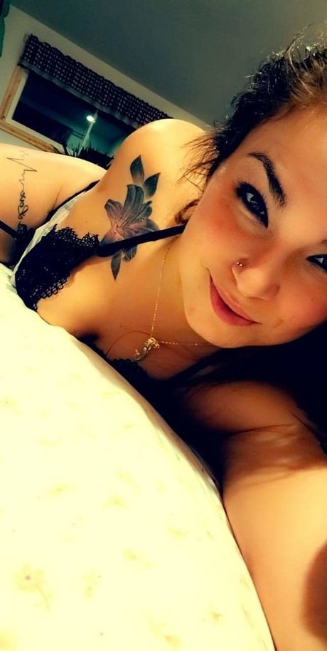 _MomeeStrong onlyfans porn free