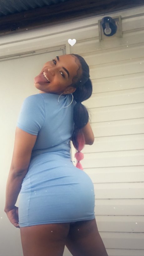 Mollie Dont Tell No Body onlyfans sex