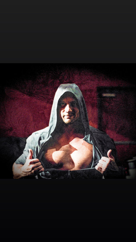 John Magnum onlyfans leak ass