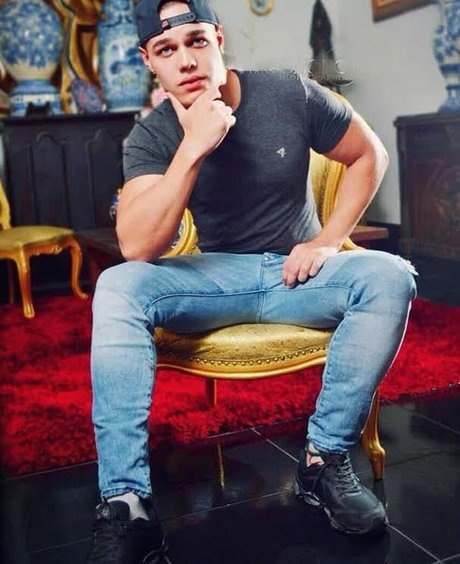 GUTO DOM on onlyfans