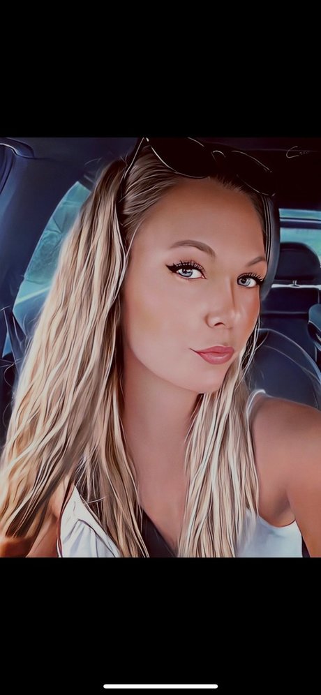 Your naughty Jenni onlyfans pics