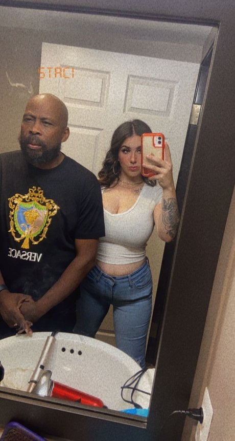 Anastacia amp amp The Mature Bull onlyfans leak ass