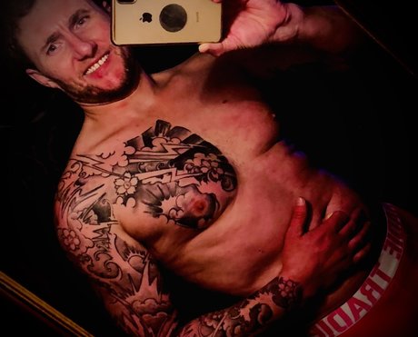 Matthew Perry only fans review