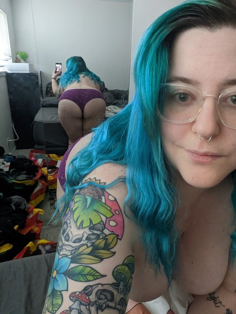 Beki onlyfans nude content