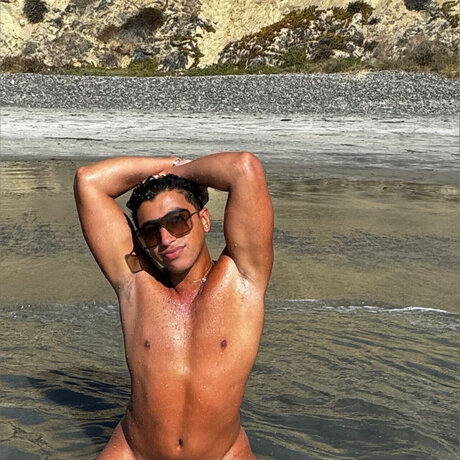 Gabe Bradshaw onlyfans leak ass