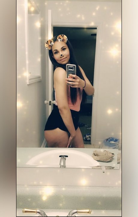 GiaRainz leaked onlyfans.