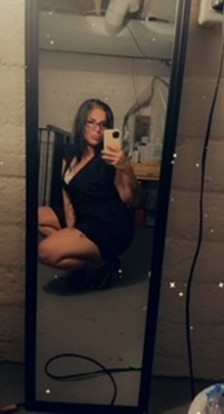 QueenOfTheBrokenHearted420 onlyfans keak