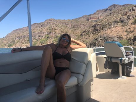 Southern Belle Miss Crystal leaked onlyfans naked