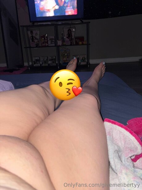 Pretty Pink Pussy_ onlyfans porn nude