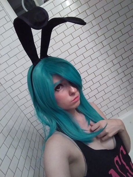 Fox Valentine strip onlyfans