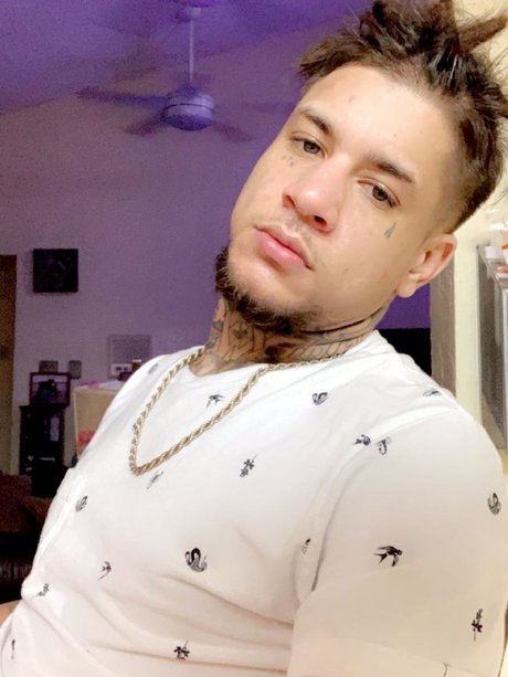 FreakyD33k onlyfans desnuda