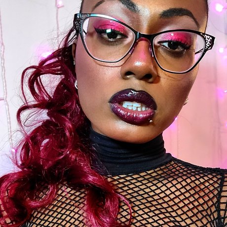 The Dreadful Damsel only fans leaks