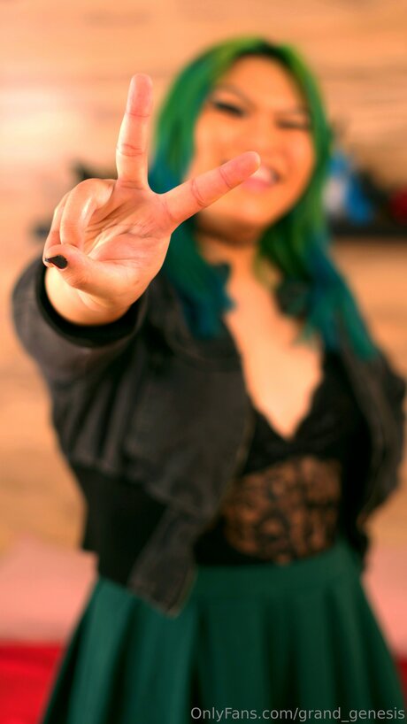 Genesis Green only fans.