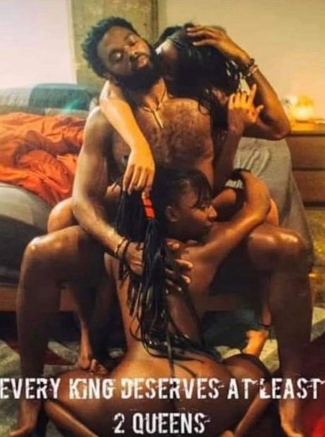 _Forbidden King_ onlyfans boobs