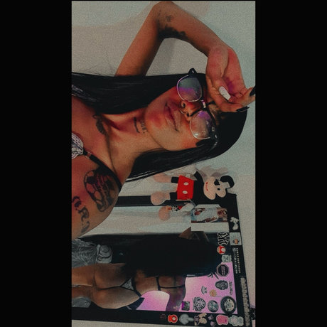 Kenia Martinez is on onlyfans