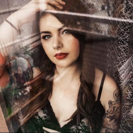 FrauKristin onlyfans star