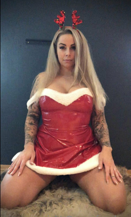 pure femdom onlyfans free