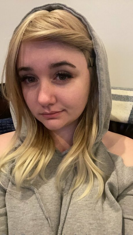 auroraheavenlyfree onlyfans leaks.