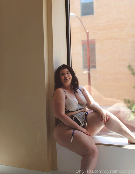 CrystalMcbootay only fans
