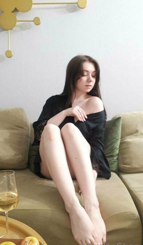 annettechan onlyfans images