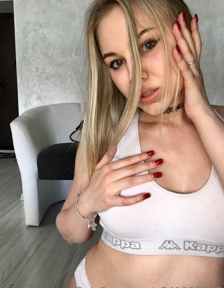 em1lly xxx onlyfans porno