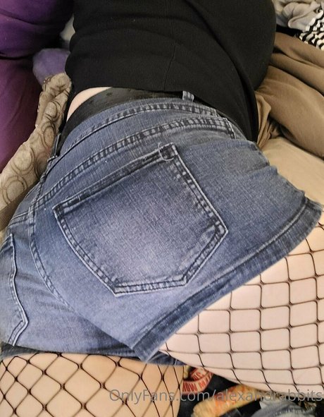 alexandrabbits onlyfans leaked pics