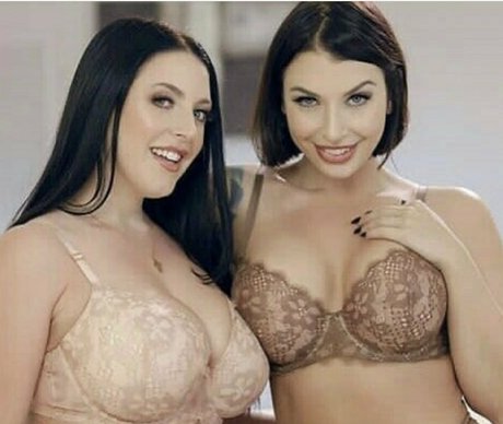 itsivylebelle onlyfans naked leaks