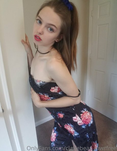 clairebear rawrfree onlyfans pics