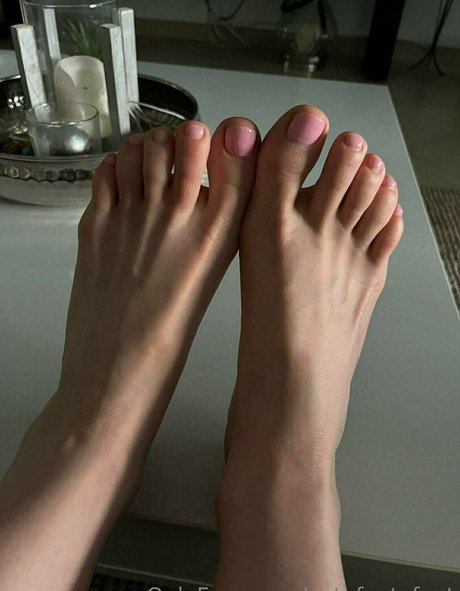 cutefeetyfeet onlyfans leams