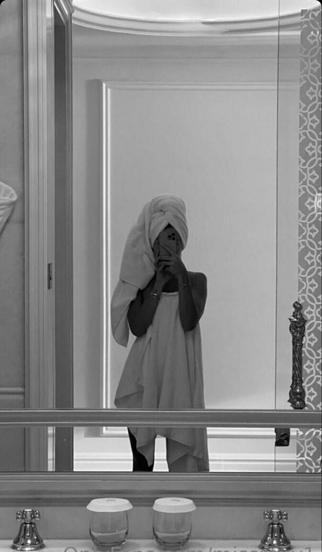 missroxy1 onlyfans pics