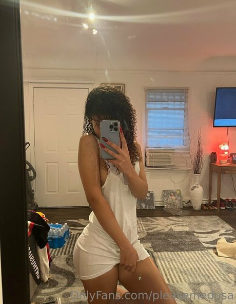 pleasemedusa nude onlyfans pics