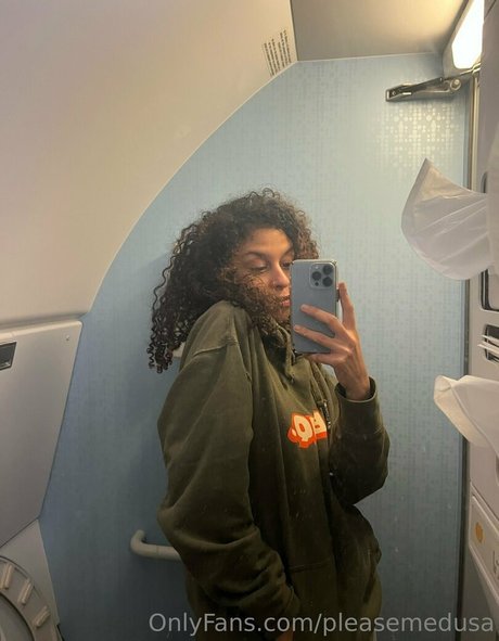 pleasemedusa onlyfans nudes porn