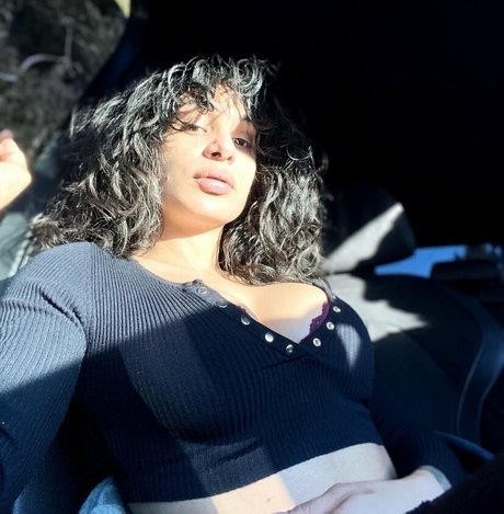 Eva Maxim feet onlyfans