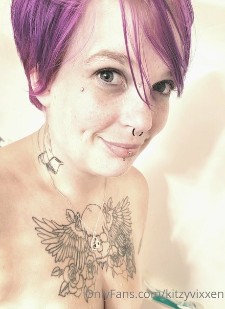 kitzyvixxen onlyfans.