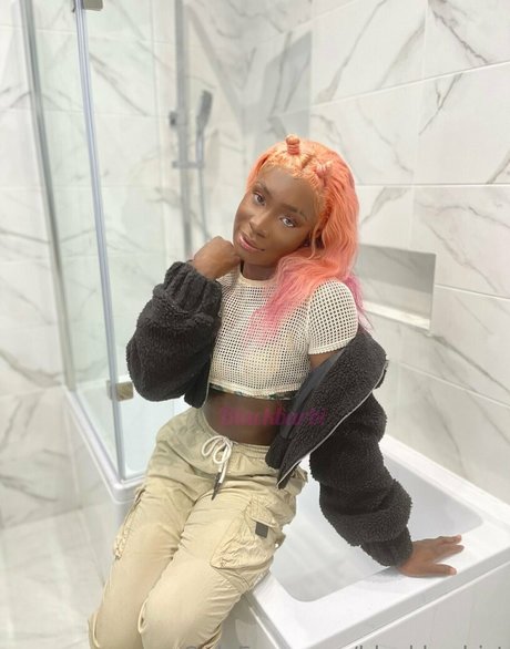 blackbarbiworld onlyfans post