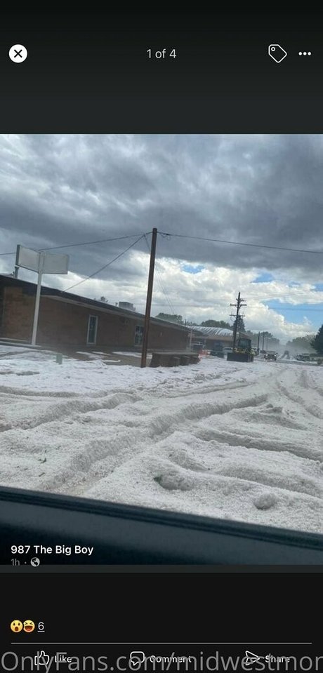 midwestmomfree onlyfans explicit content