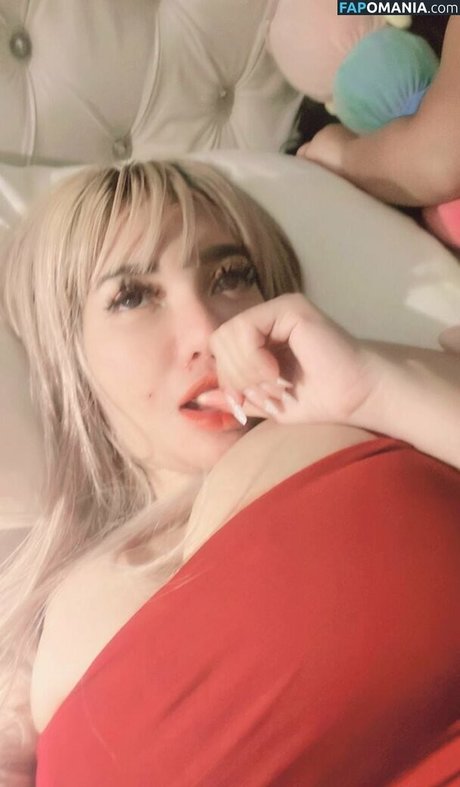 Meccra nude onlyfans leaks