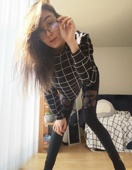 ardentabsol onlyfans nude leak