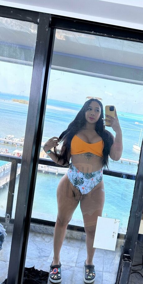 girl hotbicth onlyfans strip