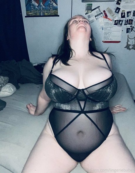 lingeriebabes onlyfans model
