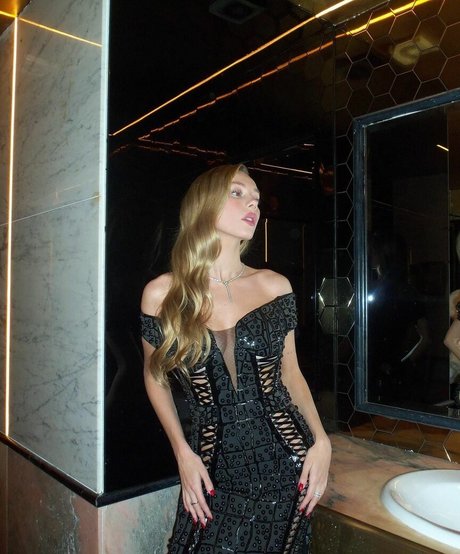 Ester Exposito onlyfans archive