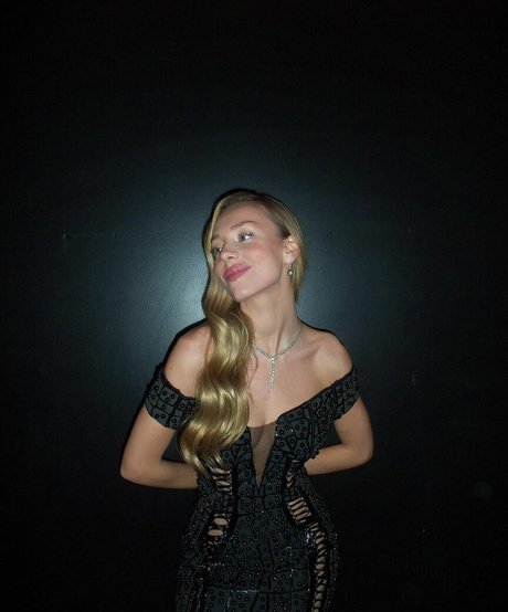 massive tits onlyfans sex glimpse