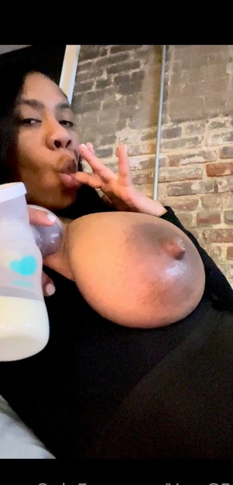 yourgfback Profile pic