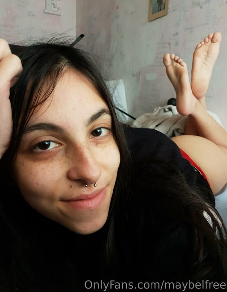 maybelfree onlyfans leaked photos